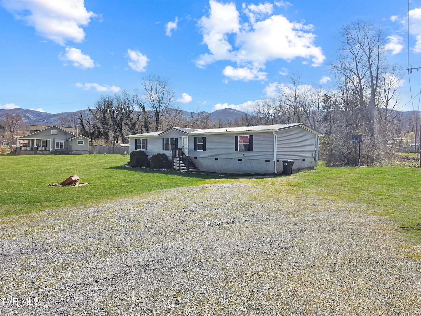 1770 Highway 91, Elizabethton, TN 37643