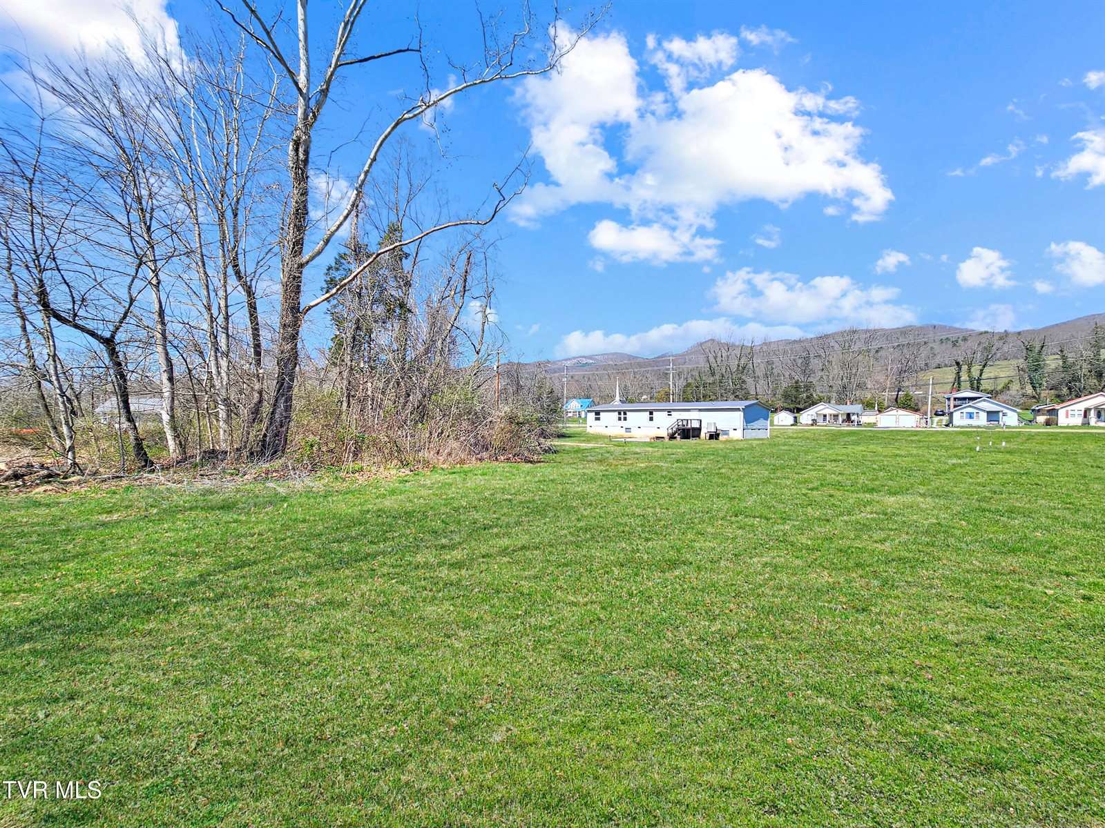 1770 Highway 91, Elizabethton, TN 37643