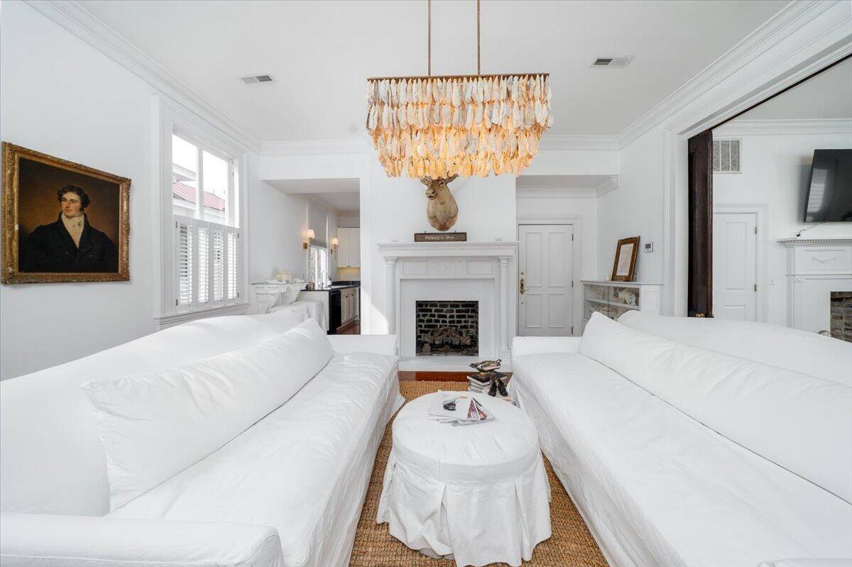 180 Broad Street, Apt C, Charleston, SC 29401