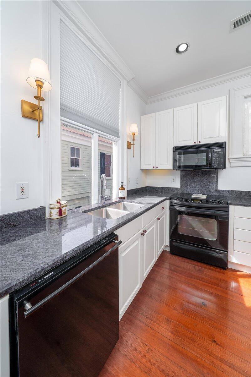 180 Broad Street, Apt C, Charleston, SC 29401