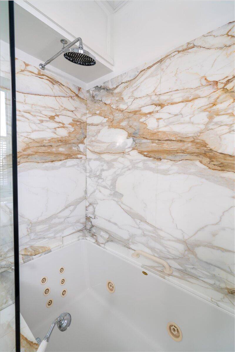 180 Broad Street, Apt C, Charleston, SC 29401