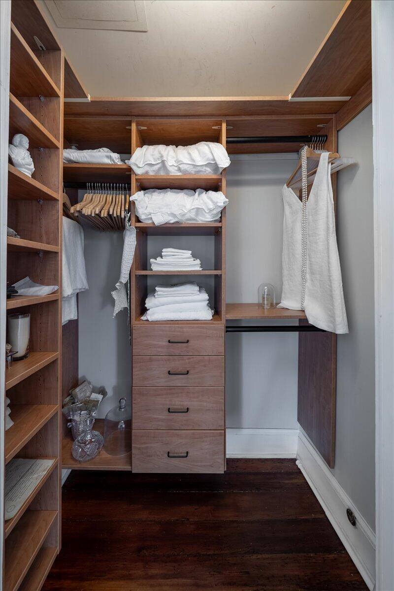 180 Broad Street, Apt C, Charleston, SC 29401