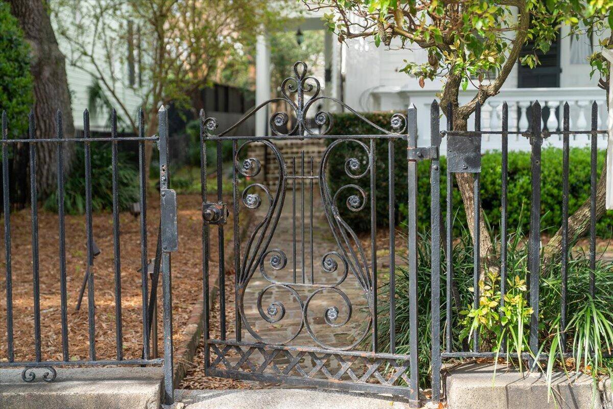 180 Broad Street, Apt C, Charleston, SC 29401