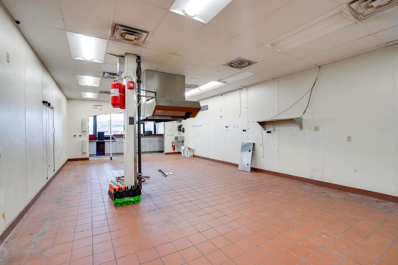 112 W Maple Avenue, Beaver Dam, WI 53916