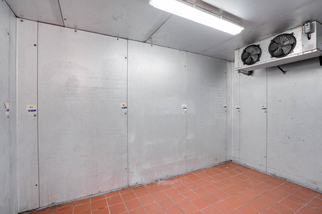 112 W Maple Avenue, Beaver Dam, WI 53916