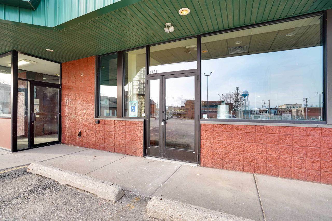 112 W Maple Avenue, Beaver Dam, WI 53916