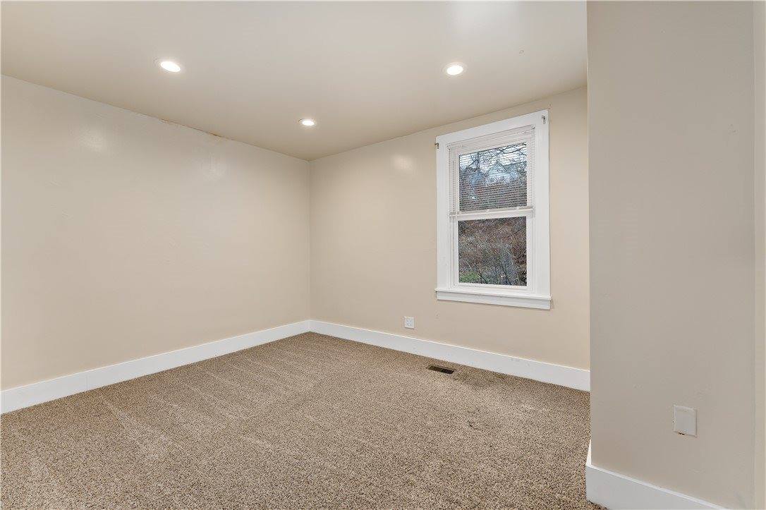 246.5 Shaler St, Mt Washington, PA 15211