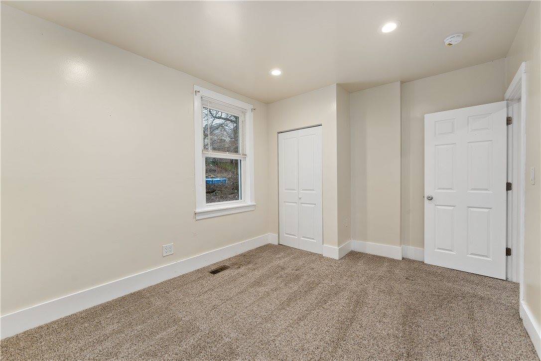 246.5 Shaler St, Mt Washington, PA 15211