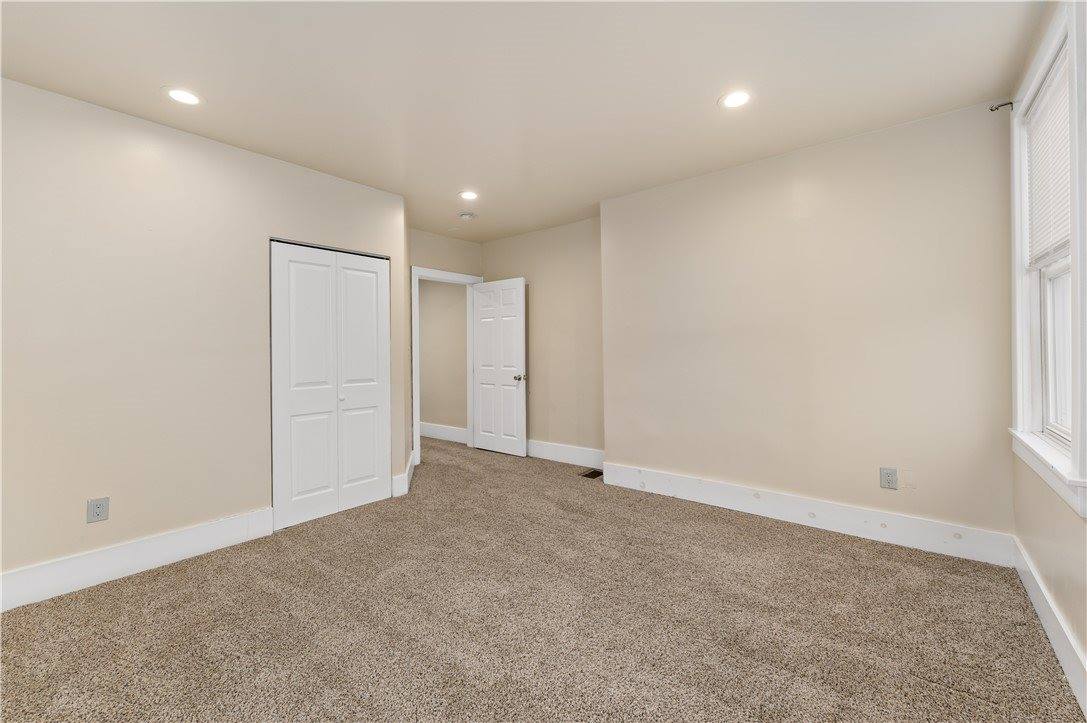 246.5 Shaler St, Mt Washington, PA 15211