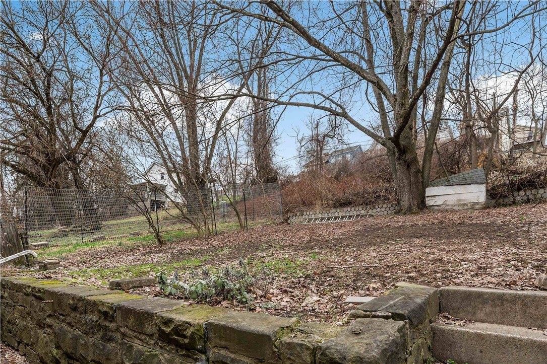 246.5 Shaler St, Mt Washington, PA 15211