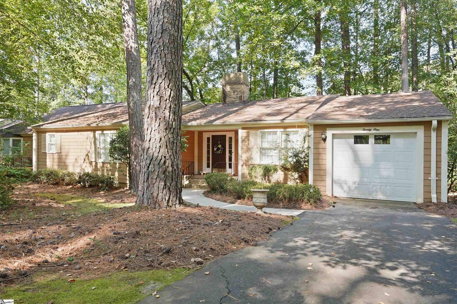 21 Forest Oaks, Spartanburg, SC 29307