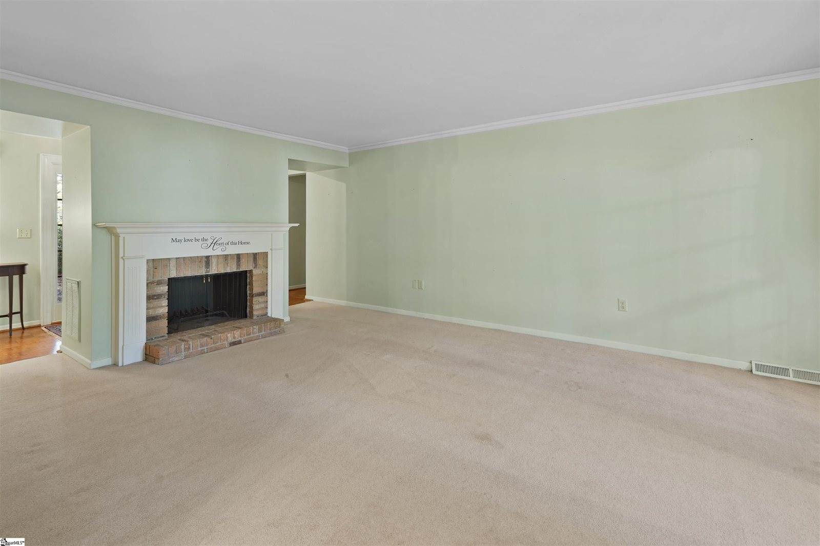 21 Forest Oaks, Spartanburg, SC 29307