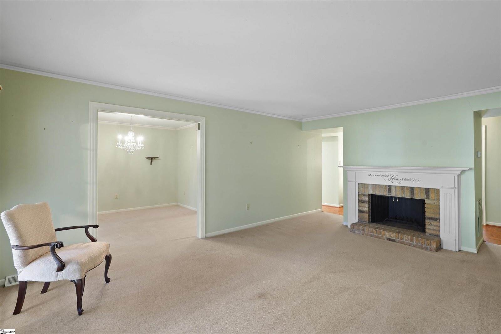 21 Forest Oaks, Spartanburg, SC 29307