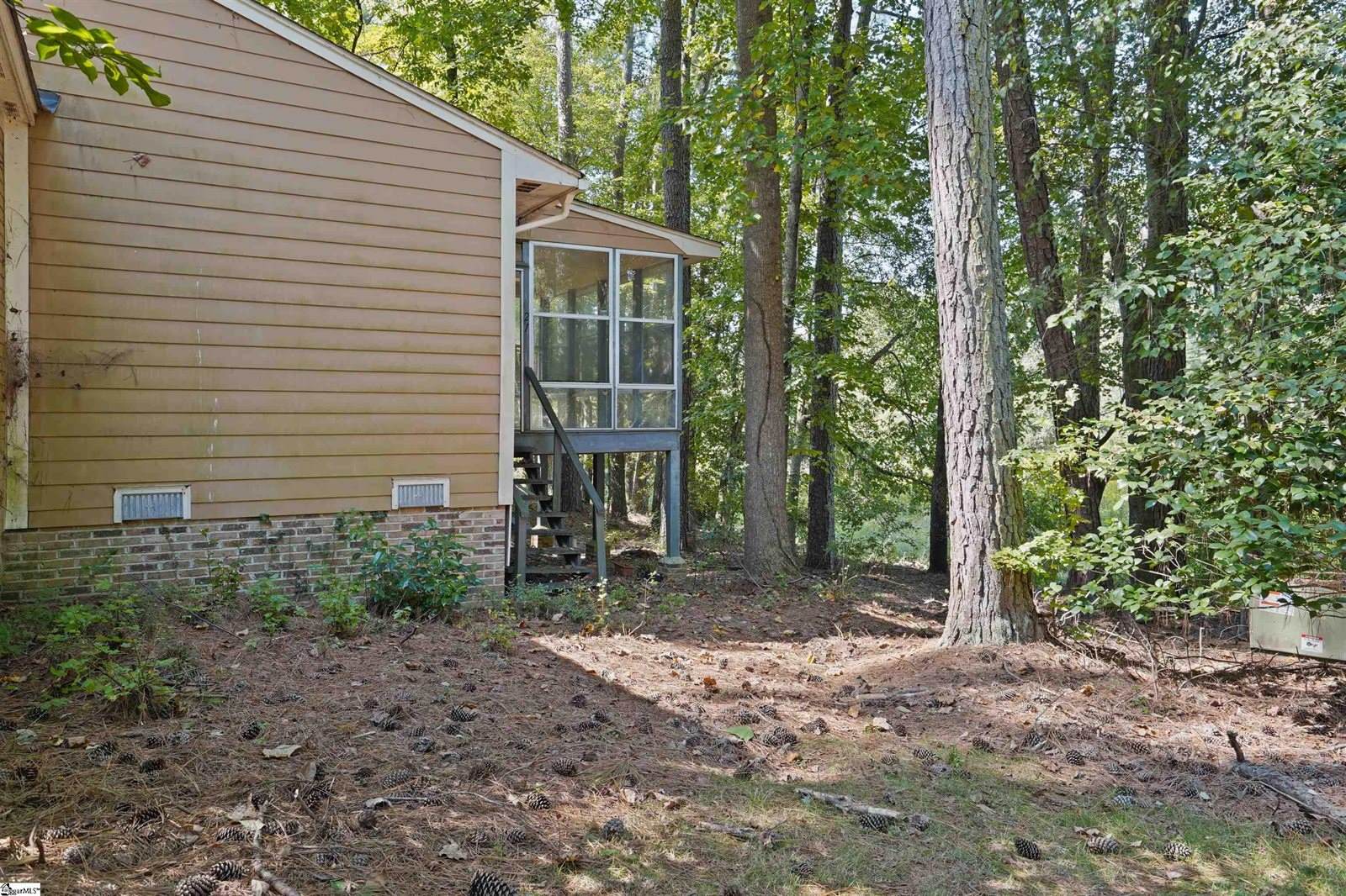 21 Forest Oaks, Spartanburg, SC 29307