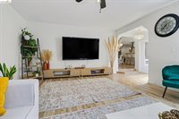 936 Santa Cruz Dr, Pleasant Hill, CA 94523