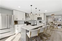 409 West 86th Terrace, Kansas City, MO 64114