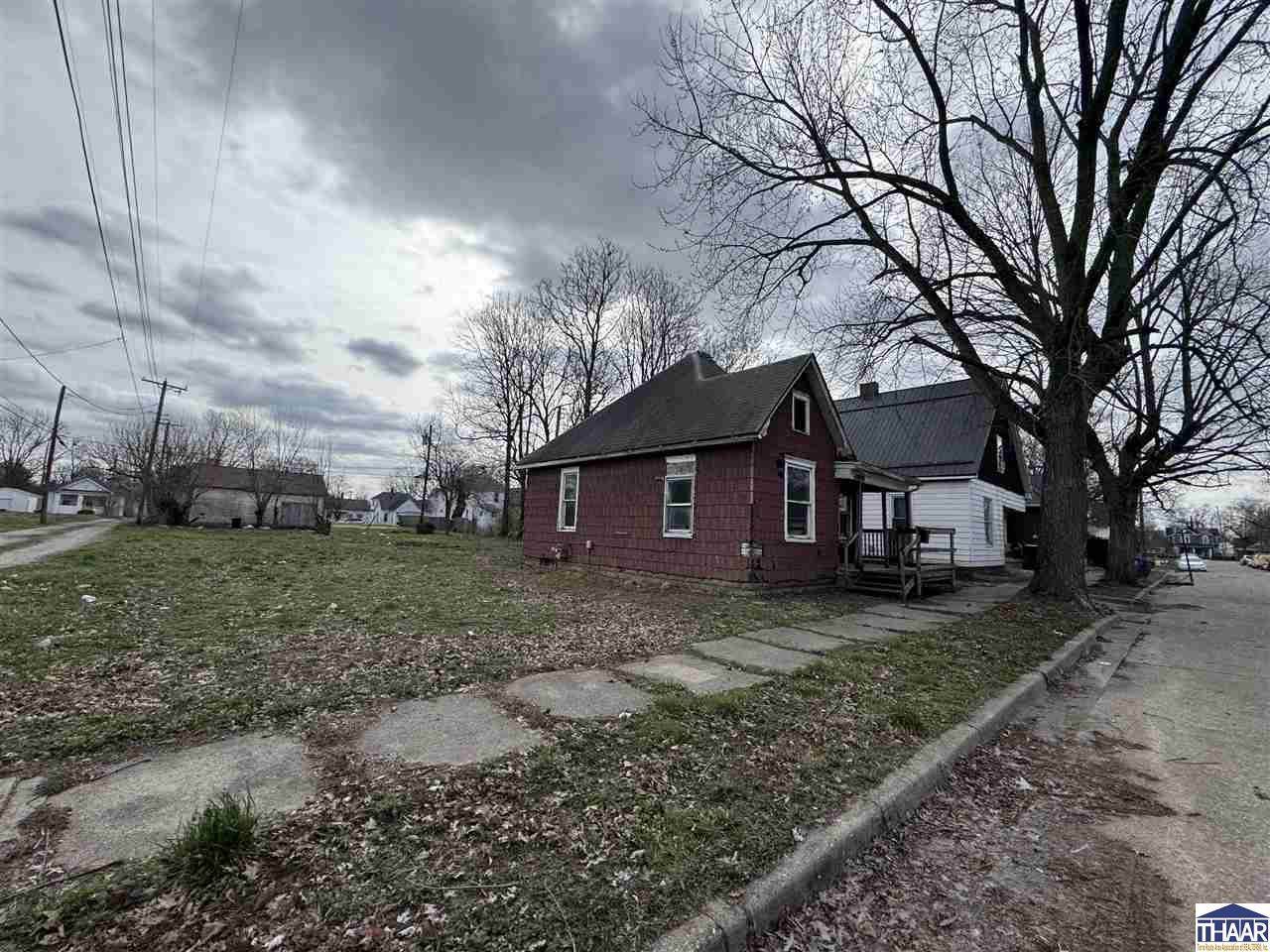 315 North 14 1/2, Terre Haute, IN 47807