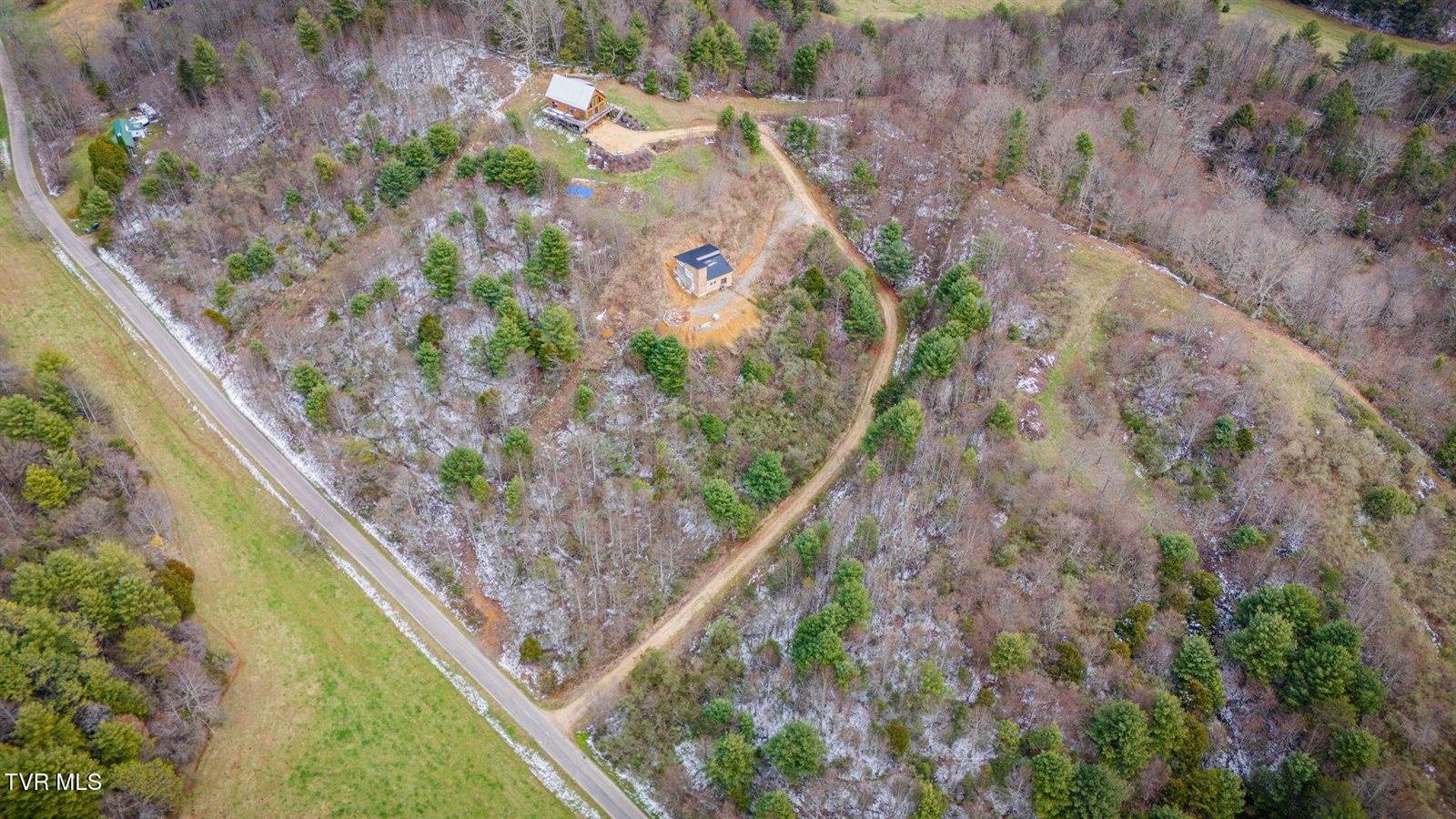 151 Windy Hill Private Lane, Butler, TN 37640
