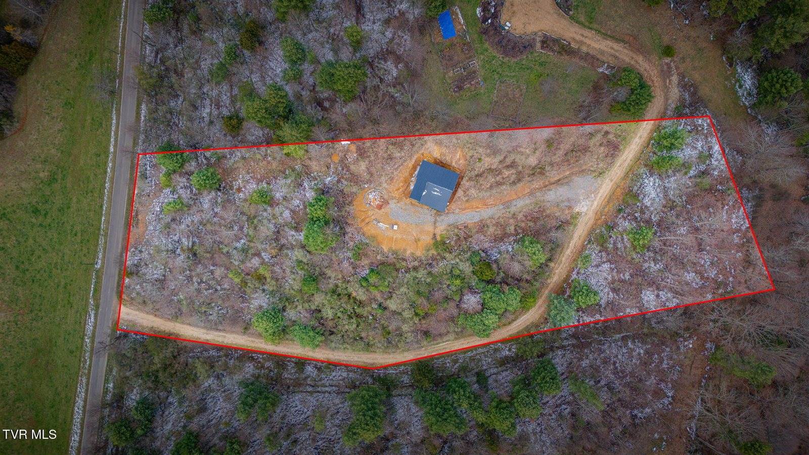 151 Windy Hill Private Lane, Butler, TN 37640