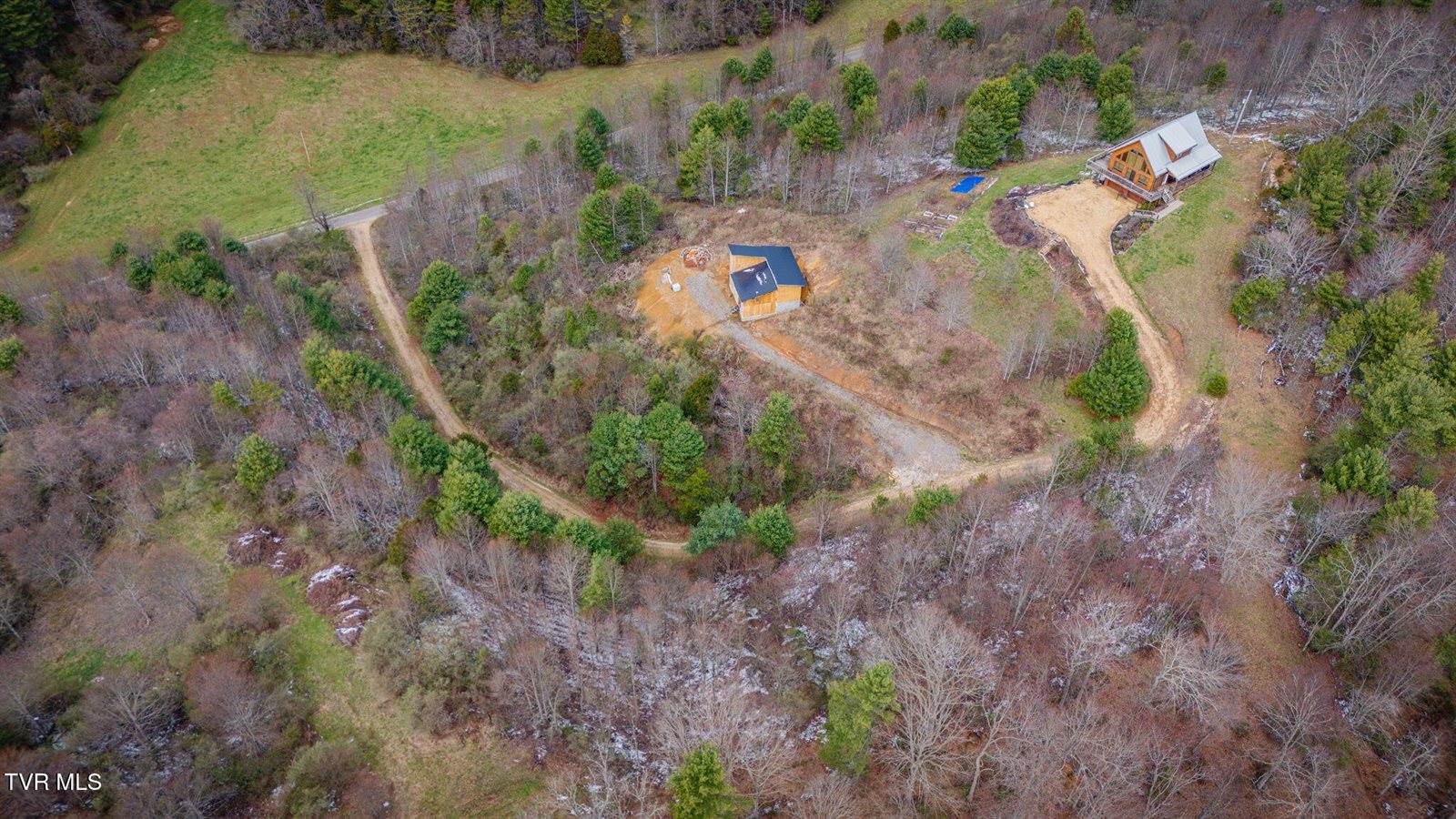 151 Windy Hill Private Lane, Butler, TN 37640