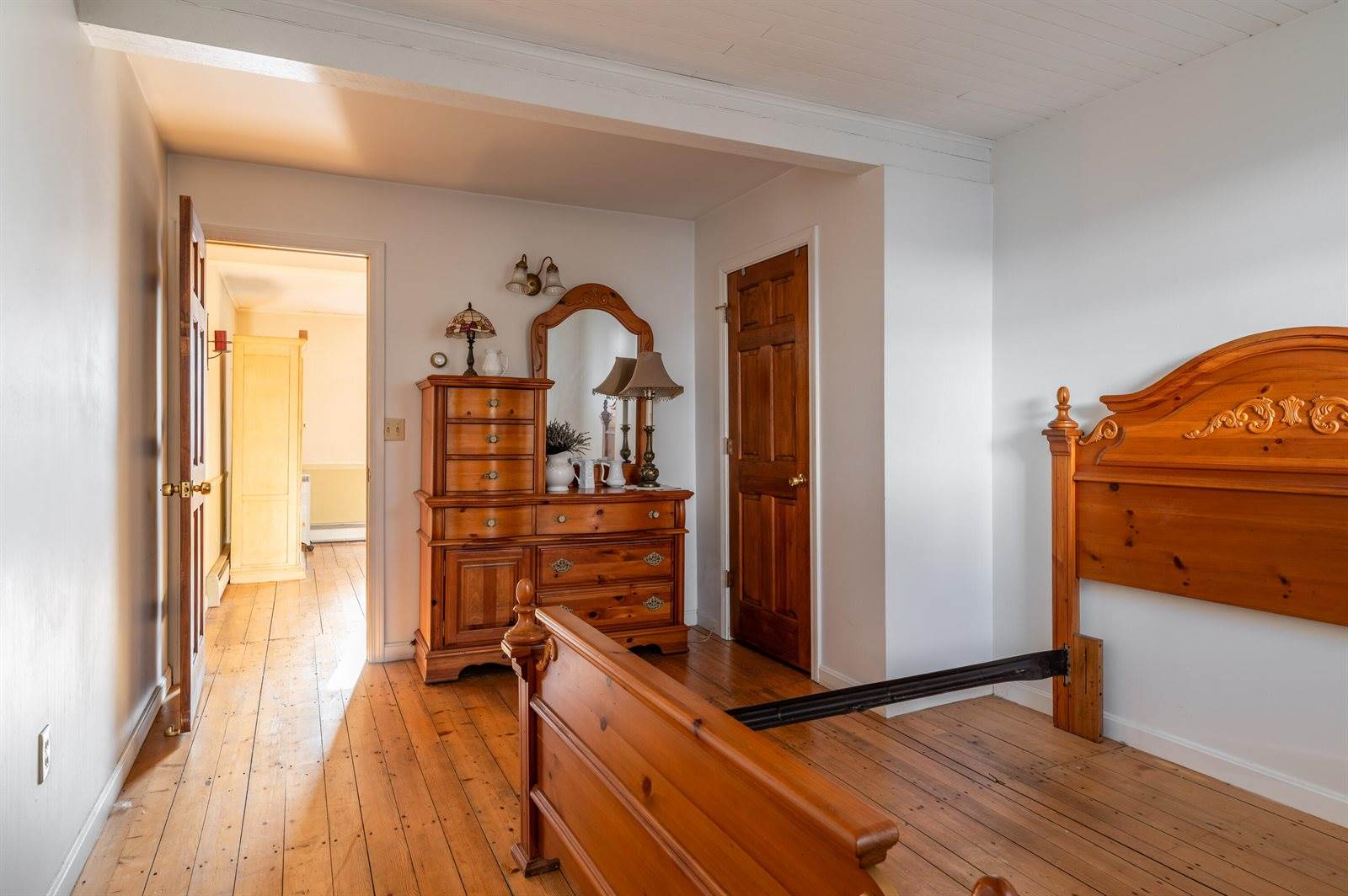 75 Main Road, Charleston, ME 04422