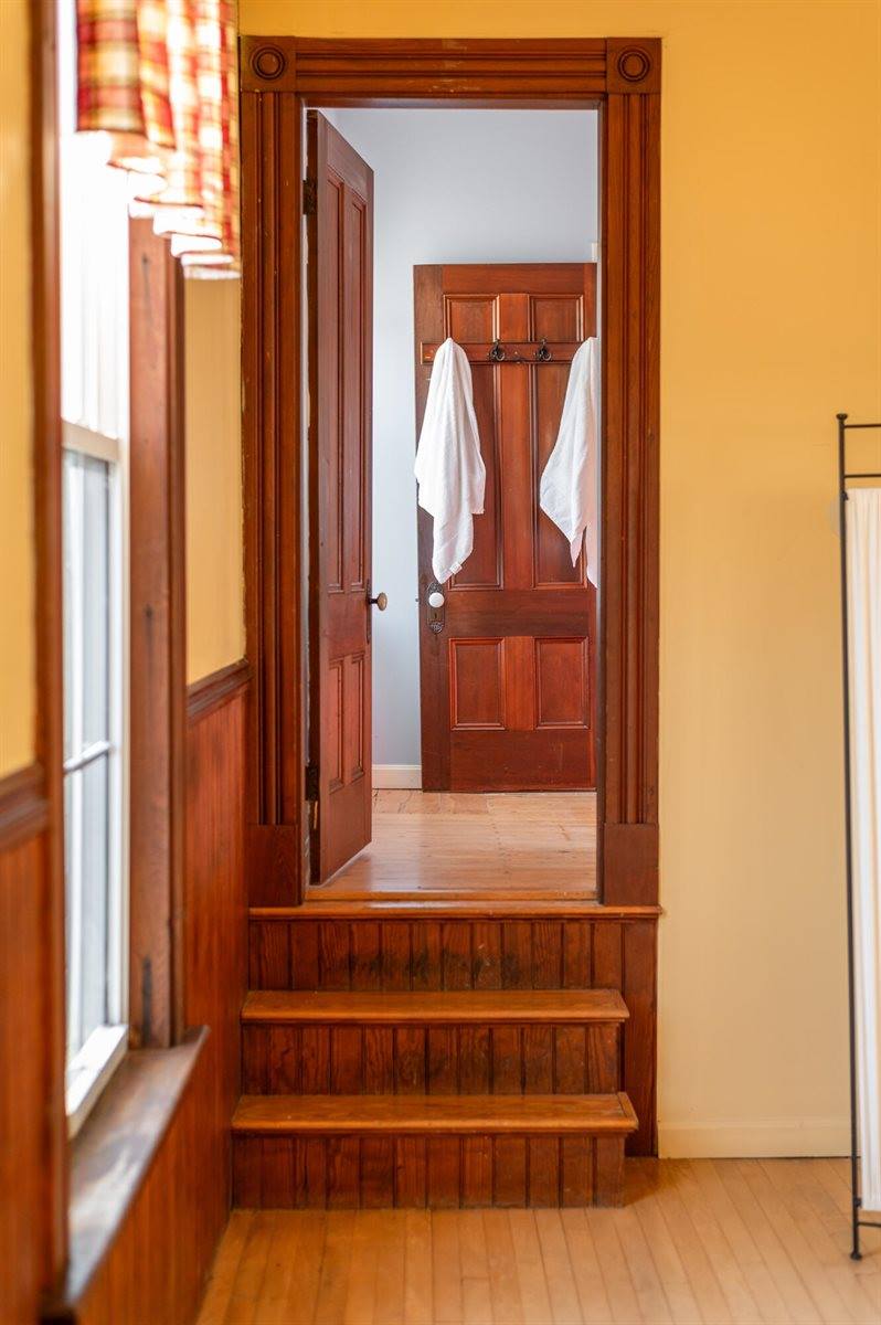75 Main Road, Charleston, ME 04422