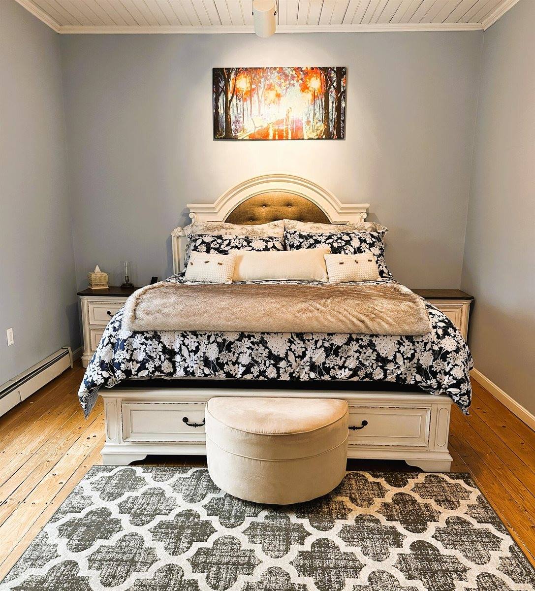 75 Main Road, Charleston, ME 04422