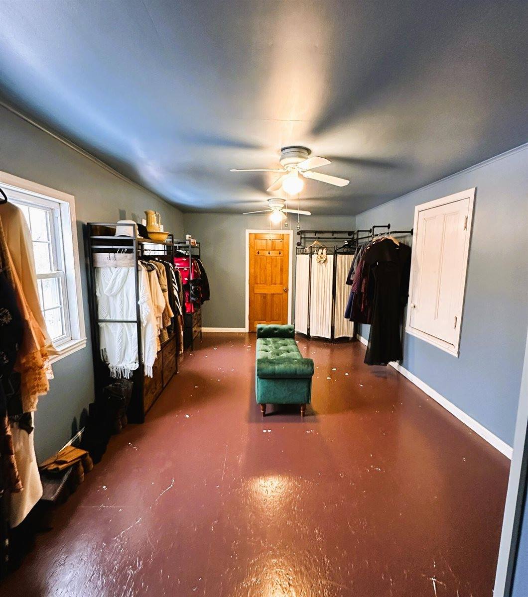 75 Main Road, Charleston, ME 04422
