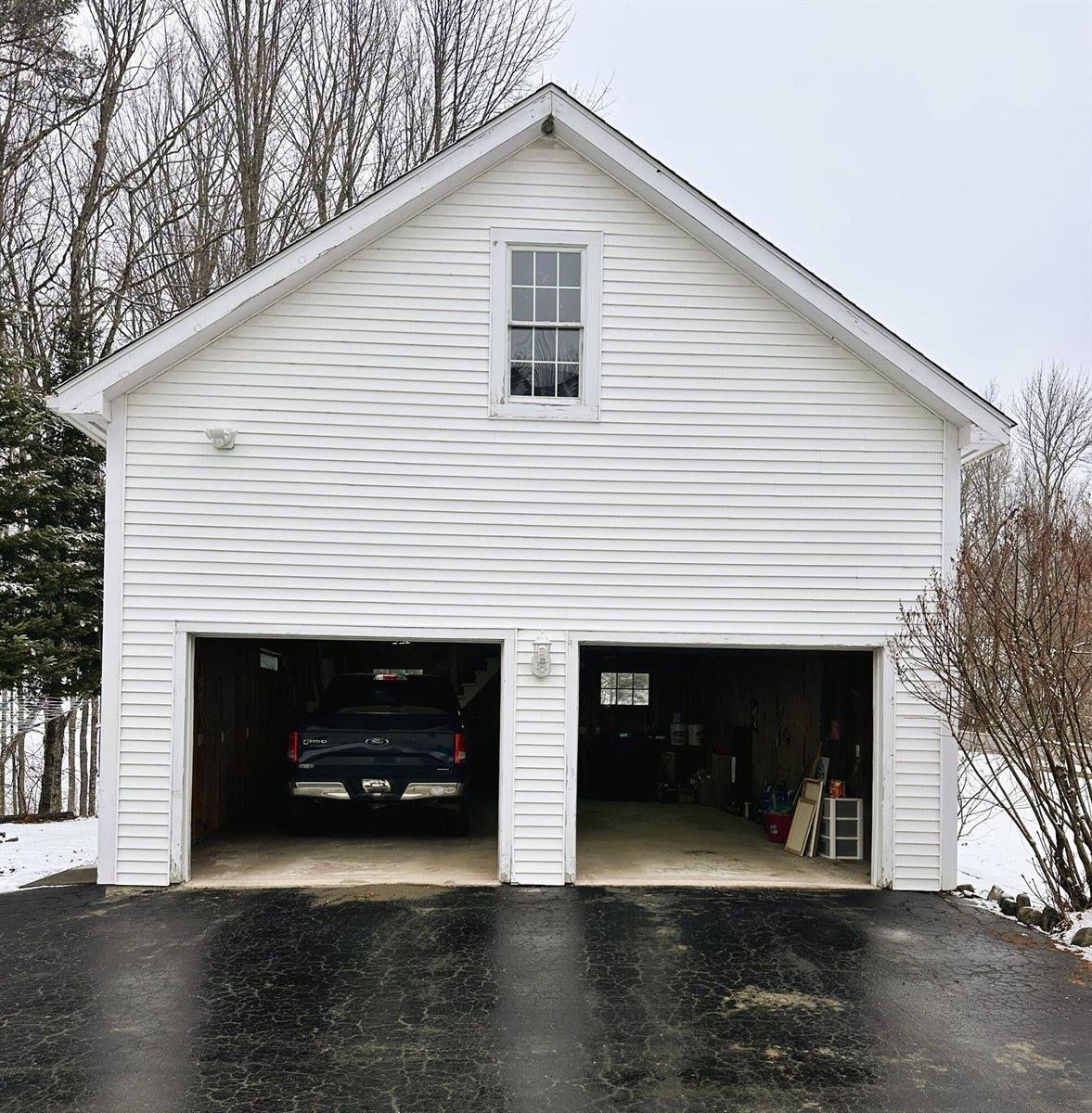 75 Main Road, Charleston, ME 04422
