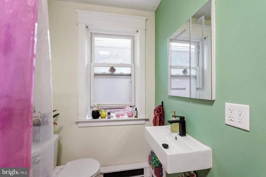 1103 North 16TH Street, Harrisburg, PA 17103