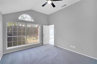 324 Faircrest Drive, Arlington, TX 76018