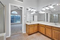 324 Faircrest Drive, Arlington, TX 76018