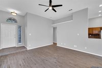 324 Faircrest Drive, Arlington, TX 76018