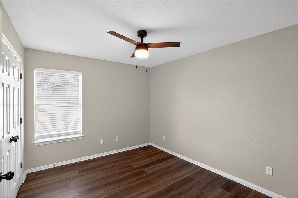 402 Taos Court East, Aledo, TX 76008