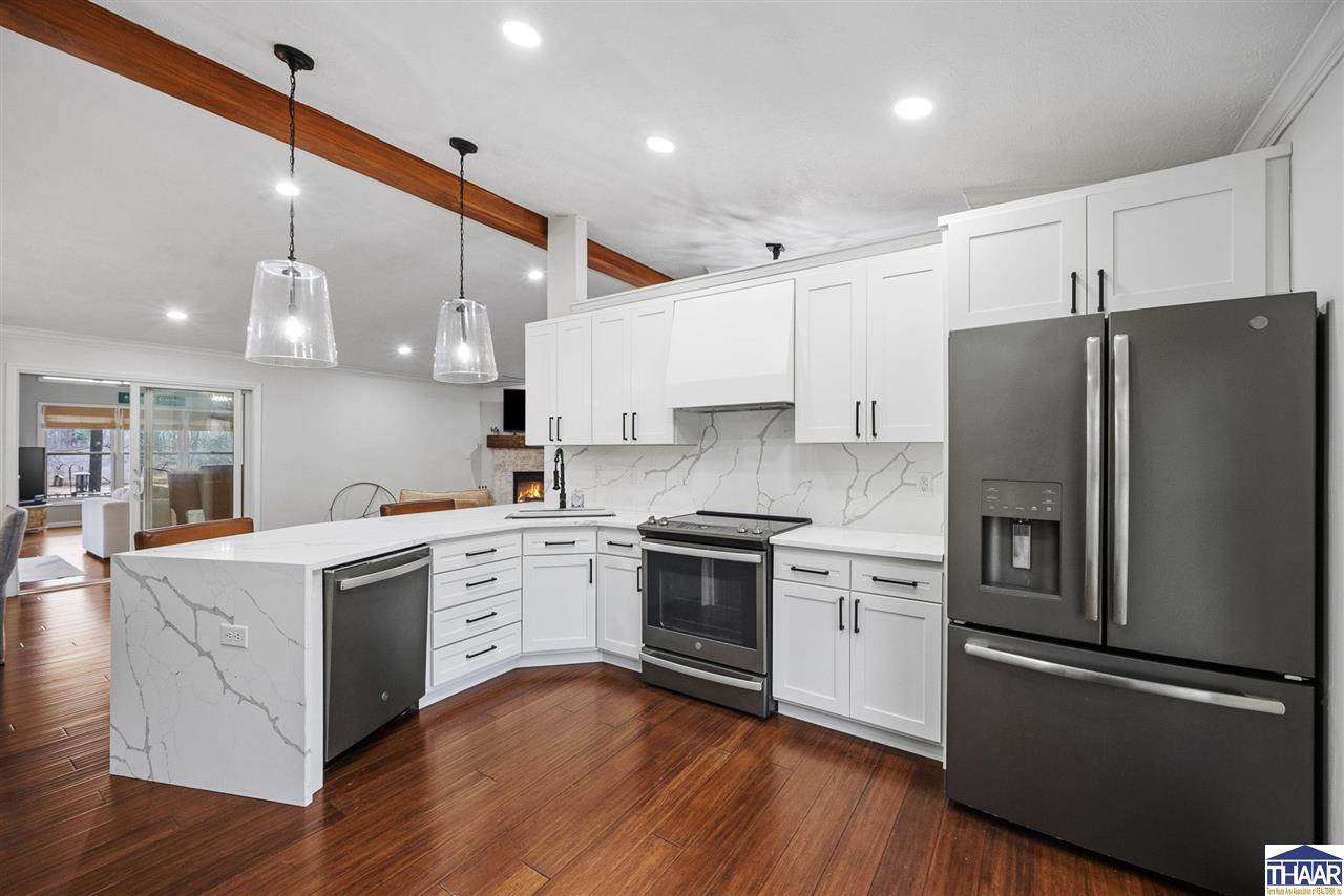 7967 East Oak, Rockville, IN 47872