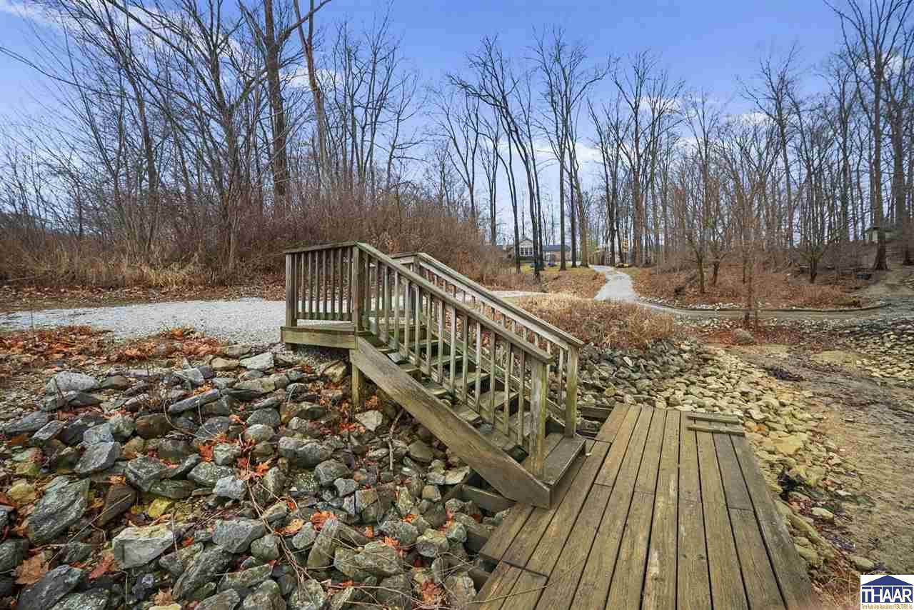 7967 East Oak, Rockville, IN 47872