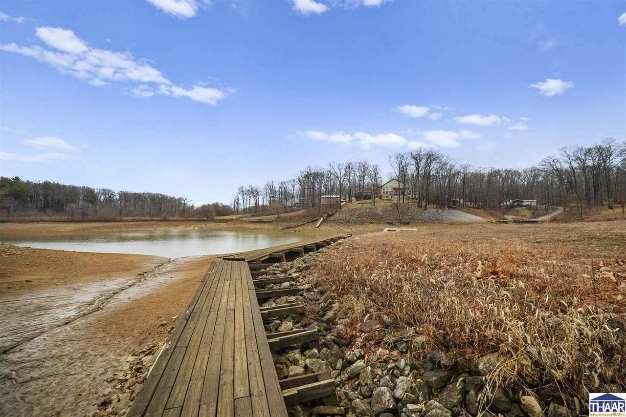 7967 East Oak, Rockville, IN 47872