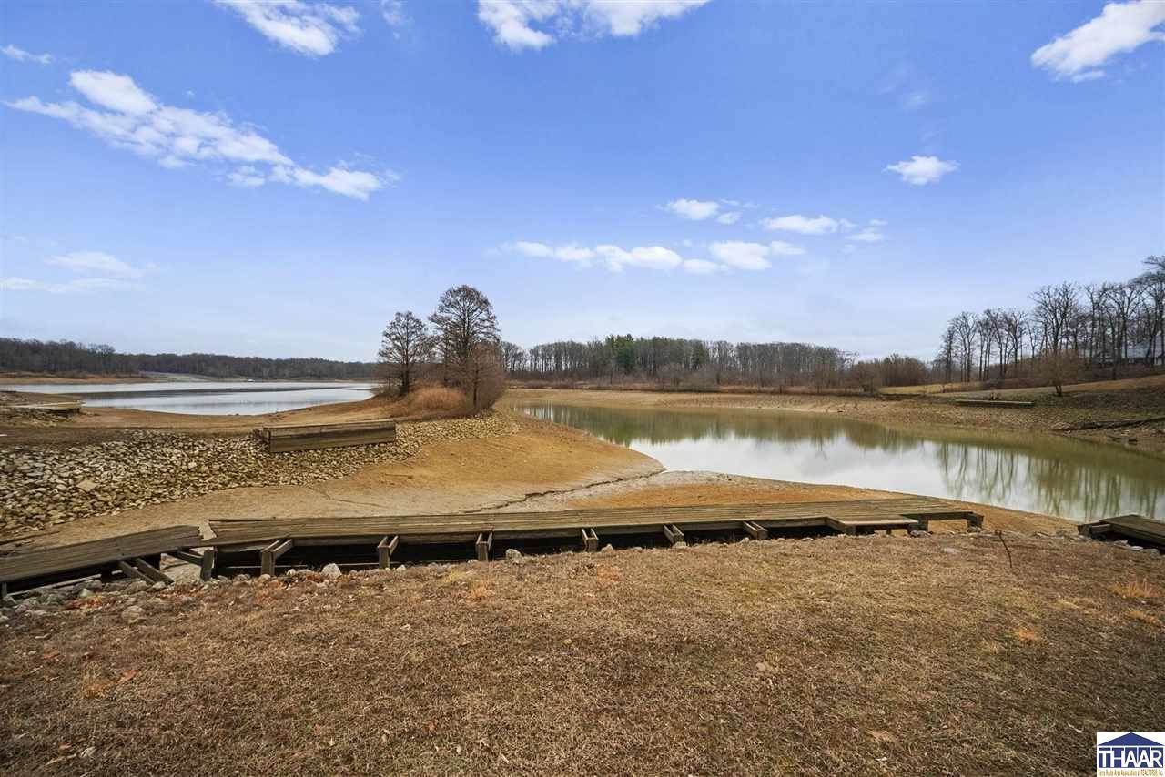 7967 East Oak, Rockville, IN 47872