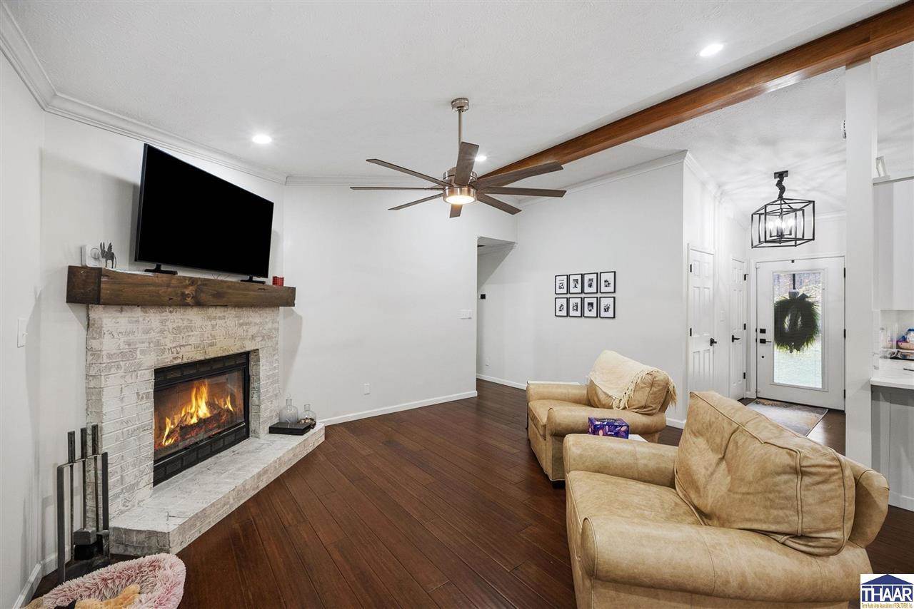 7967 East Oak, Rockville, IN 47872