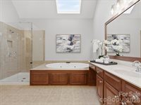 3431 Delamere Drive, Matthews, NC 28104
