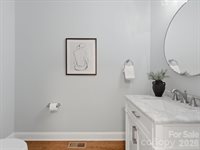 3431 Delamere Drive, Matthews, NC 28104