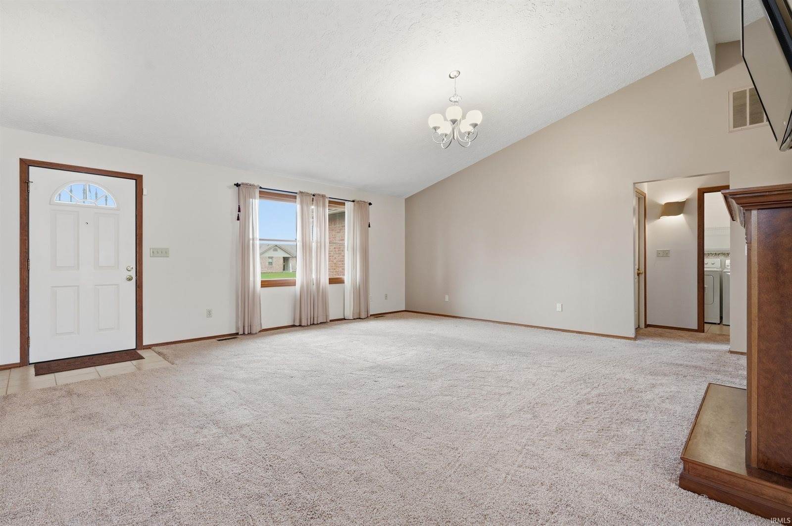 2100 N Halifax Drive, Muncie, IN 47304