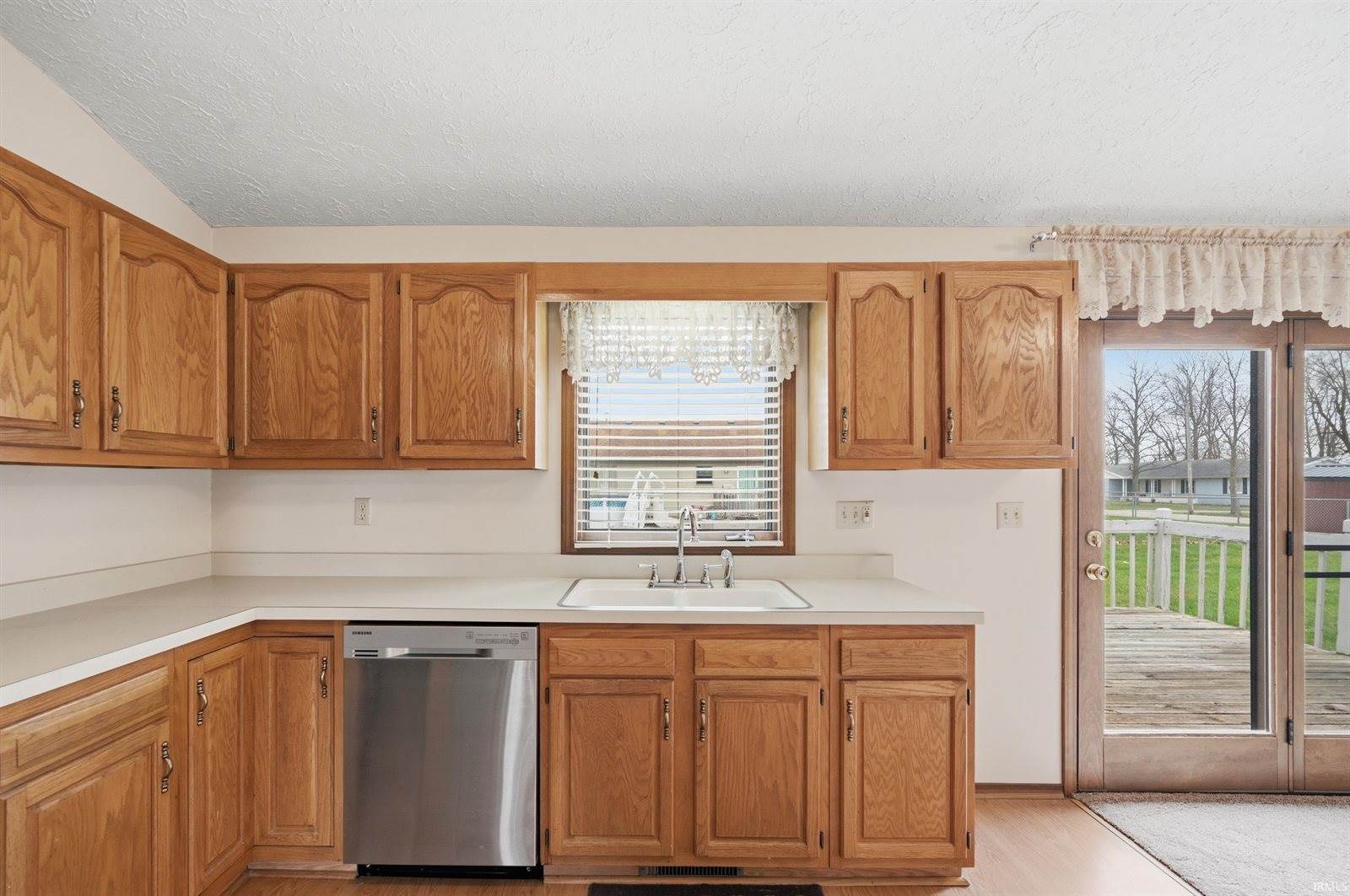 2100 N Halifax Drive, Muncie, IN 47304