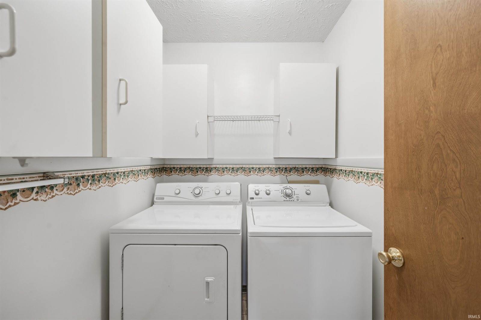 2100 N Halifax Drive, Muncie, IN 47304