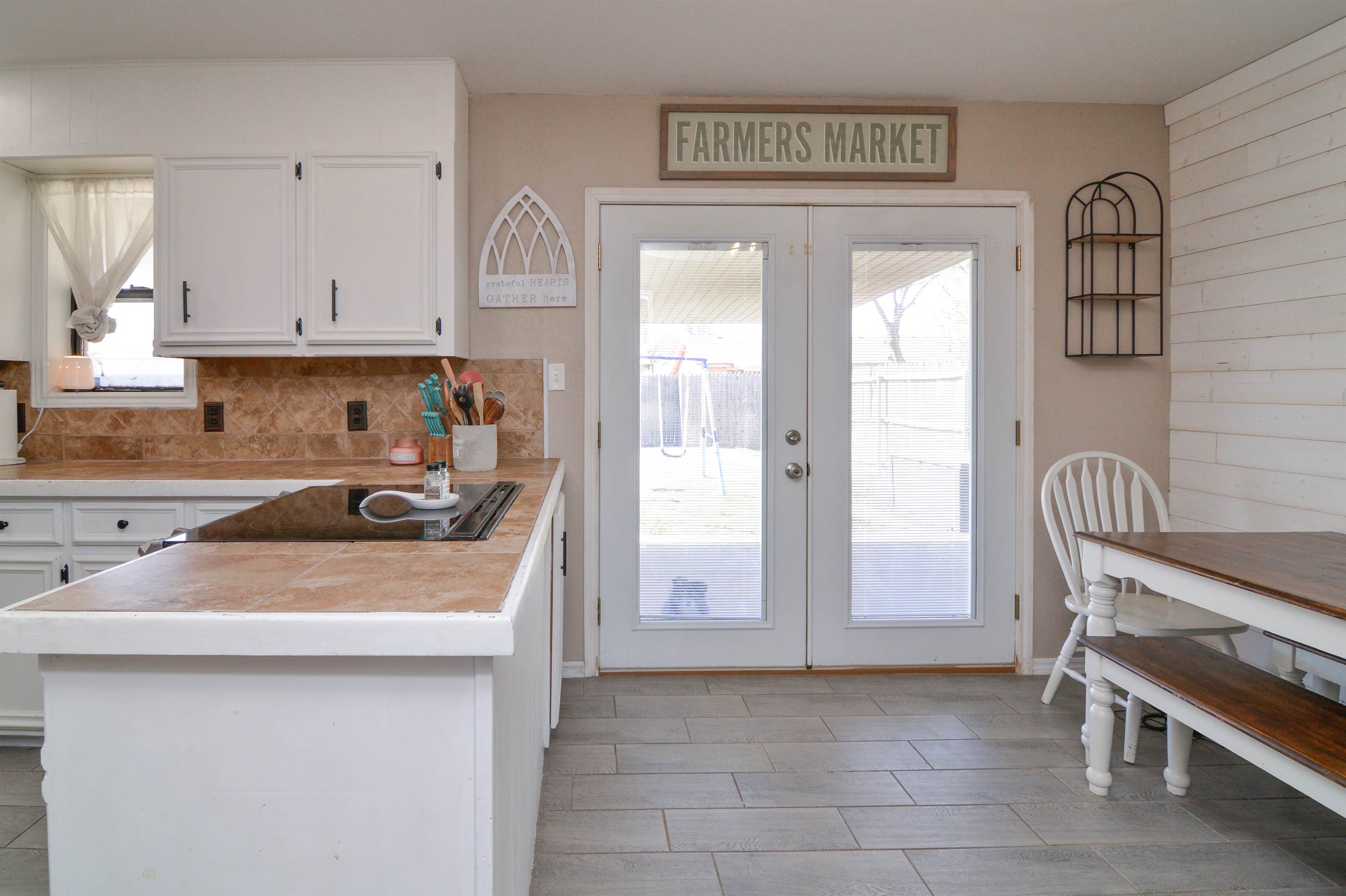 2103 77th Street, Lubbock, TX 79423