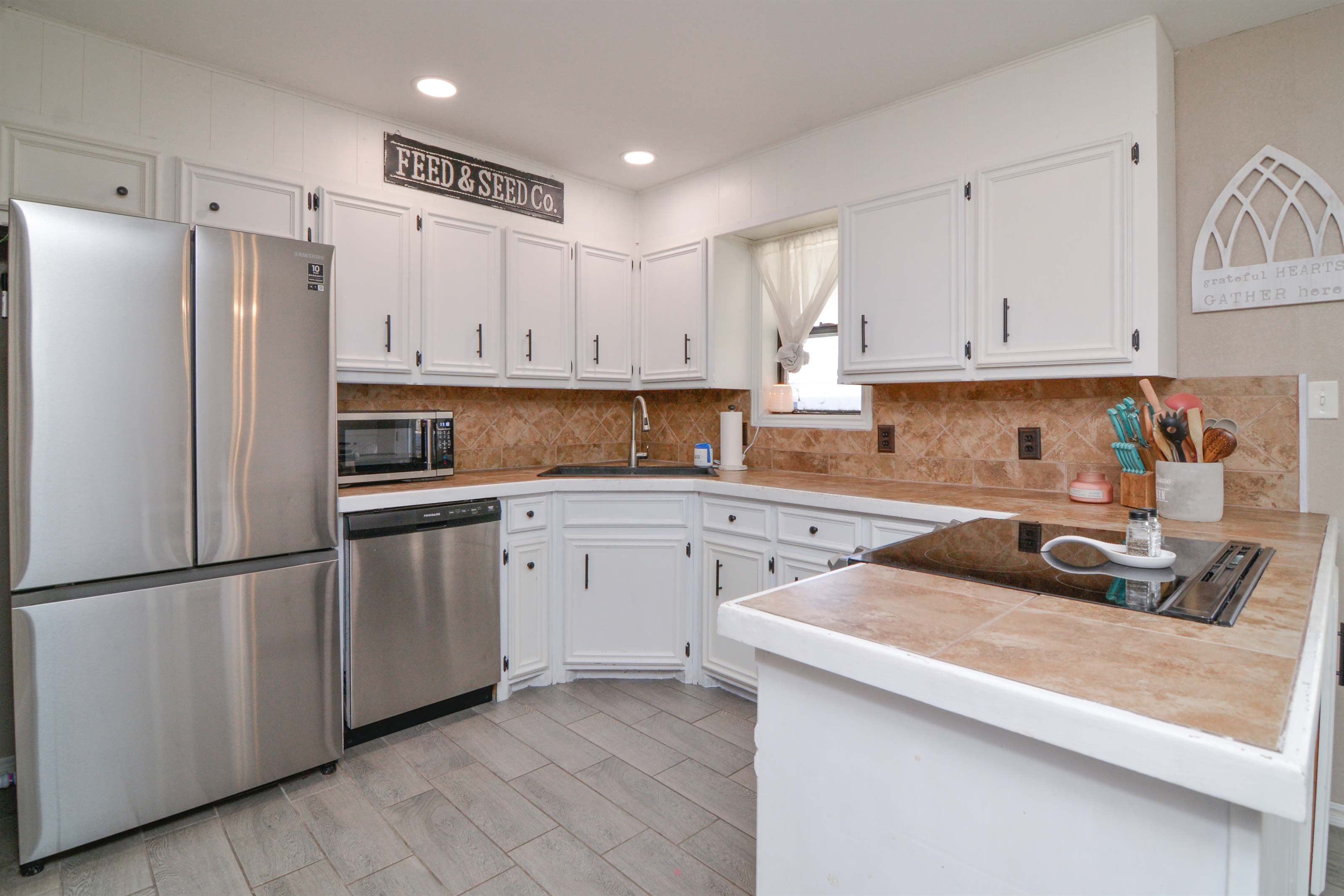2103 77th Street, Lubbock, TX 79423