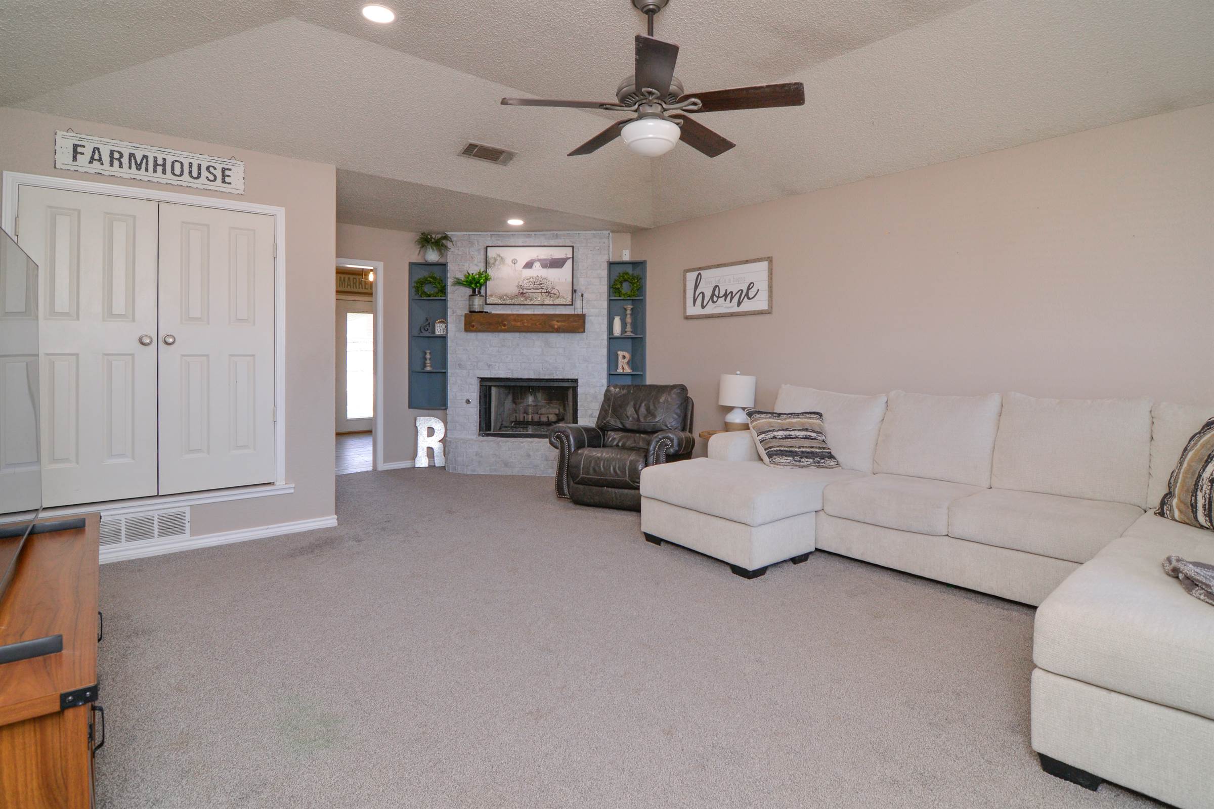 2103 77th Street, Lubbock, TX 79423