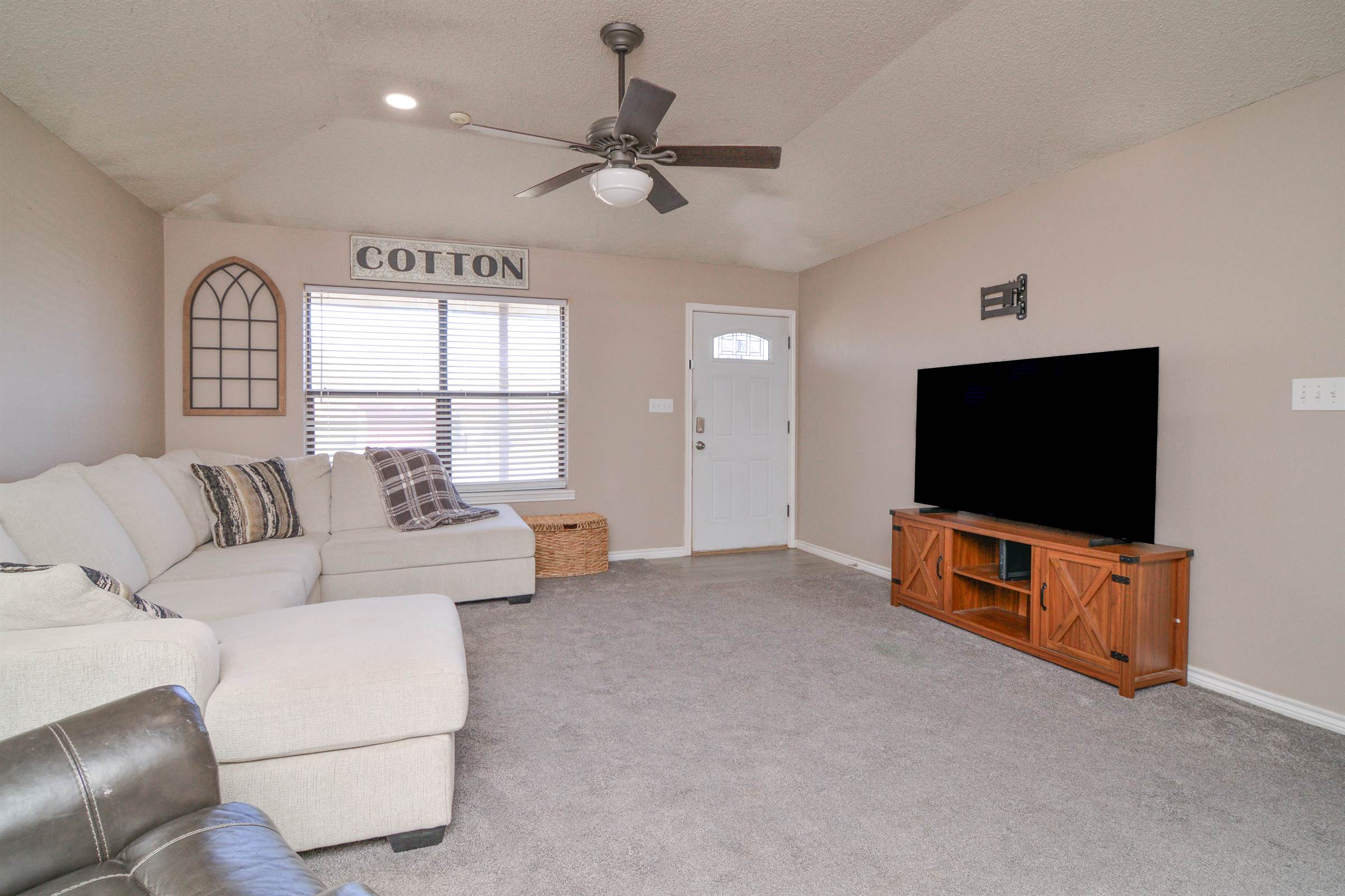 2103 77th Street, Lubbock, TX 79423