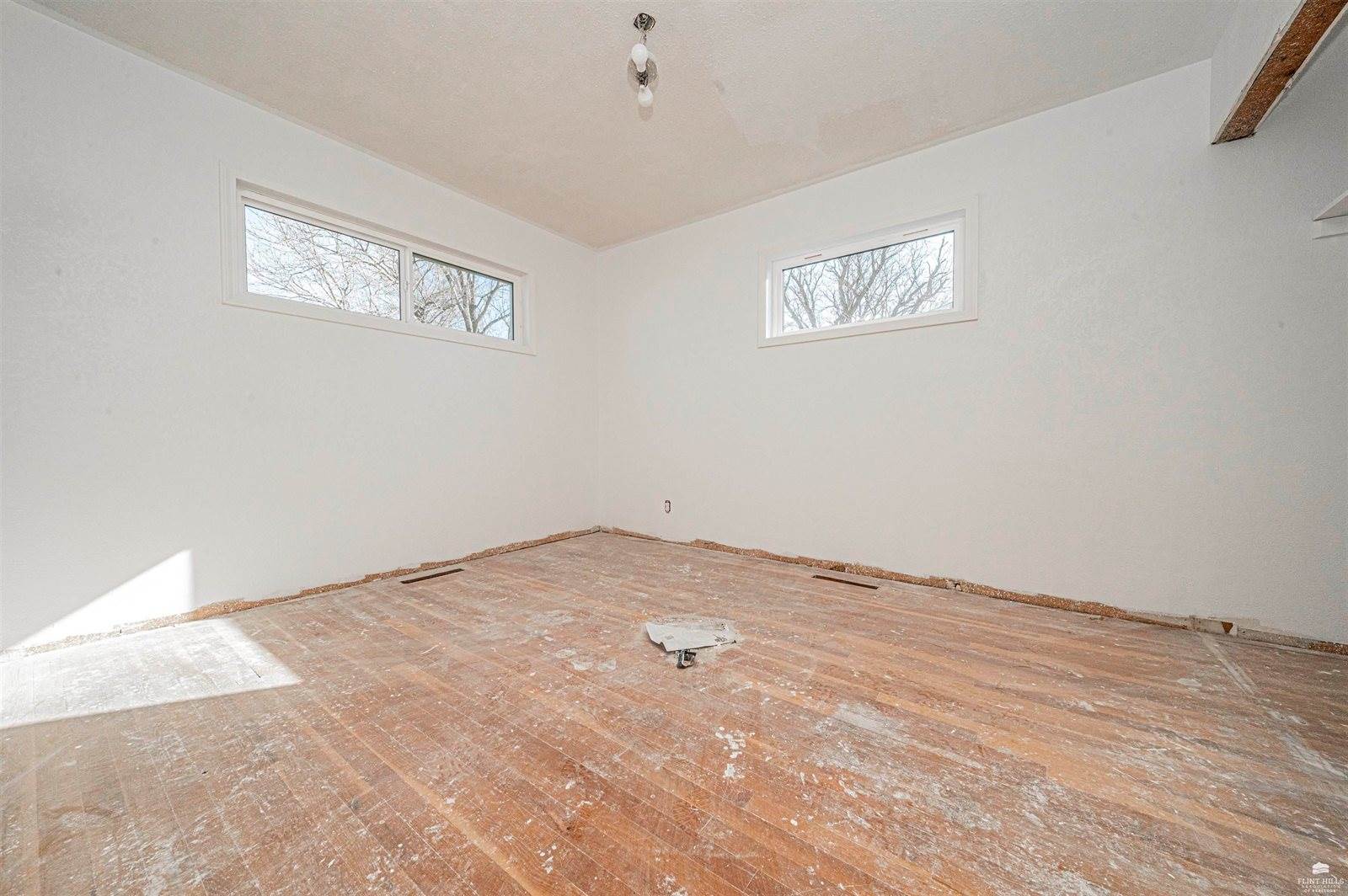1232 West 11 Street, Junction City, KS 66441