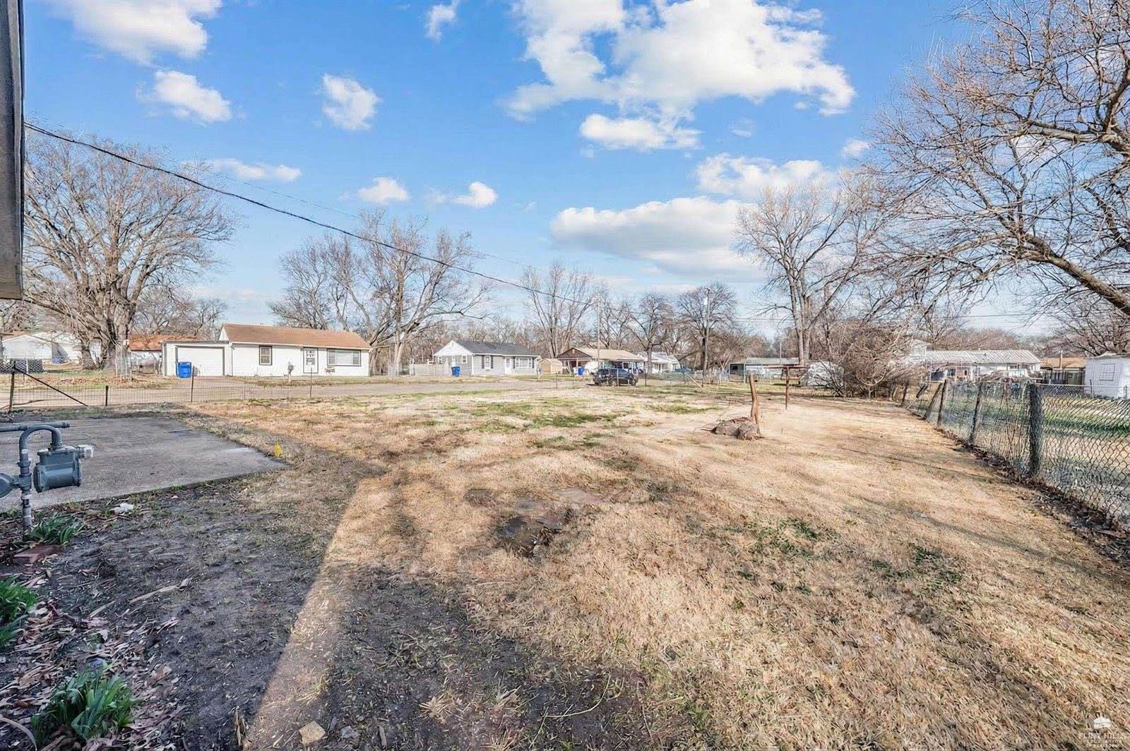 1232 West 11 Street, Junction City, KS 66441